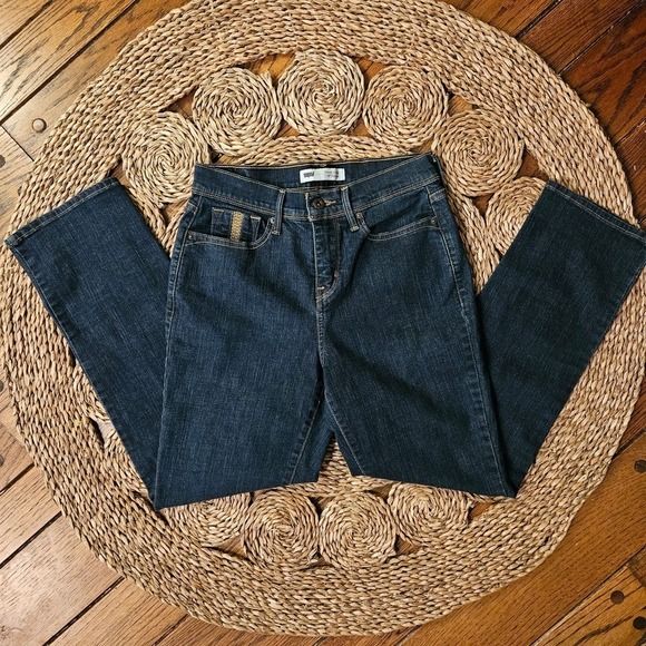 Women's Levis 512 Straight Leg Jeans Size 6P Short - Picture 3 of 5